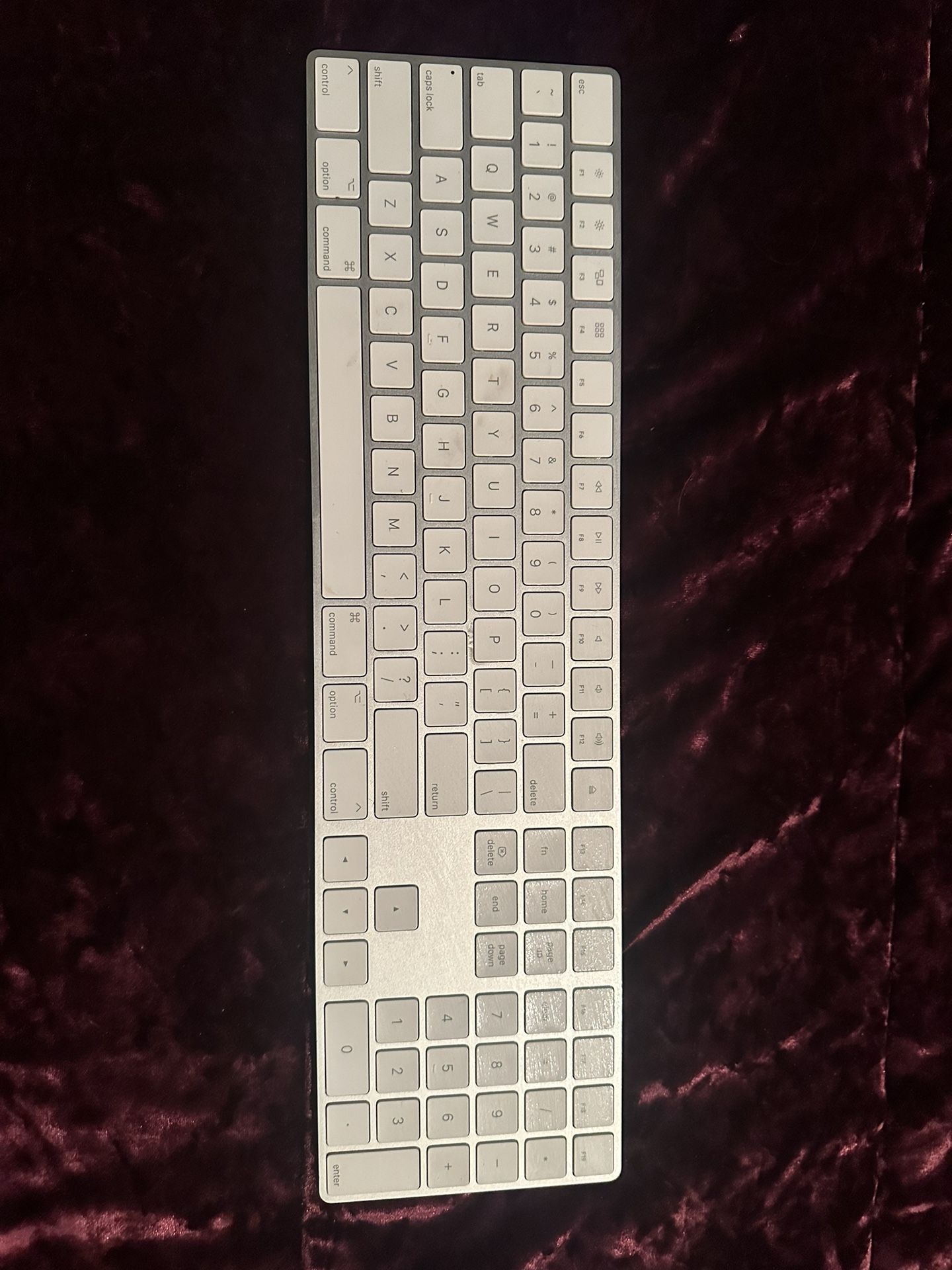 Apple Magic Keyboard 