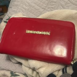 MICHEAL KORS RED WALLET