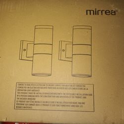 Outdoor Light Fixtures 