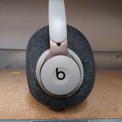 Beats Pro