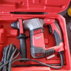 Milwaukee Rotary Hammer 5/8 16mm