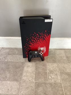 Son,y PlayStation 5 (Spider Man) Edition W/ controller