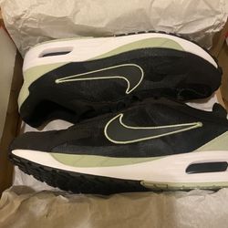 Nikes 