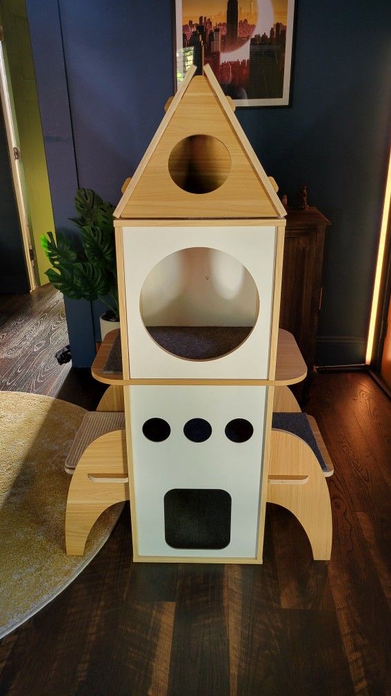 Rocket Ship Cat Tree Tower