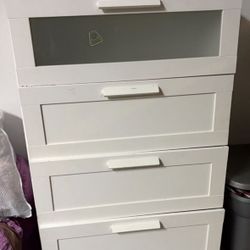 White 4-Drawer Dresser