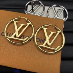 **MUST GO** Gold LV’s Hoop Earrings