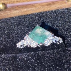 18K White Gold/ Moss Agate Ring(Size 7)