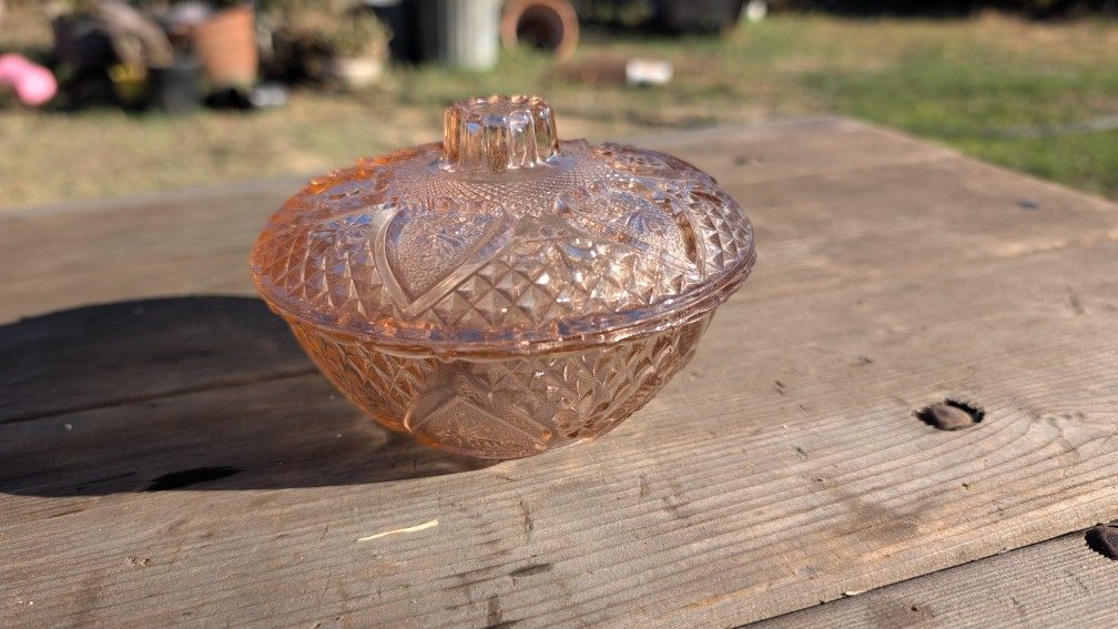 Vintage Pink Depression Glass Candy/Trinket Dish w/Lid Valentine's Roses Hearts

