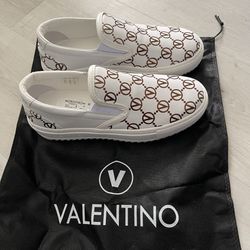 VALENTINO BY MARIO VALENTINO Regina Leather Platform Slip-On Sneaker