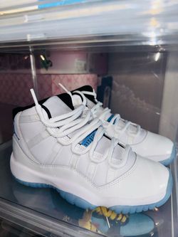 2 pairs of sneakers for sale