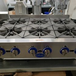 New Globe 36"L Hot Plate With 6-Burners Natural Gas 