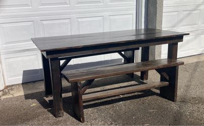 Farmhouse Table and Benches Rustic Cabin