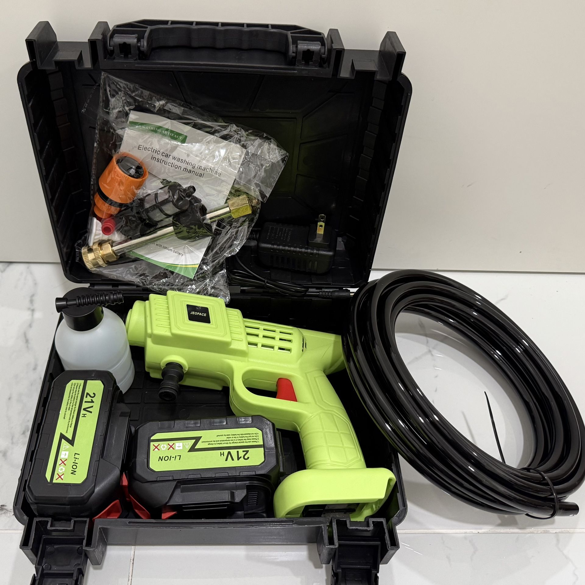 CORDLESS PRESSURE WASHER