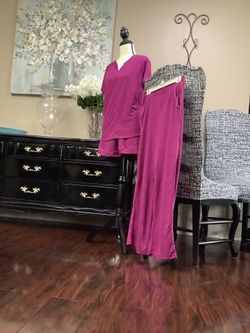 Womens Magenta Three-Piece Sleep Set - V-Neck Top, Shorts & Pants, New