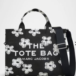 Marc Jacobs “The Tote”