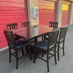 Table Set