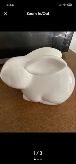 Cake plate and bunny 6.00 each