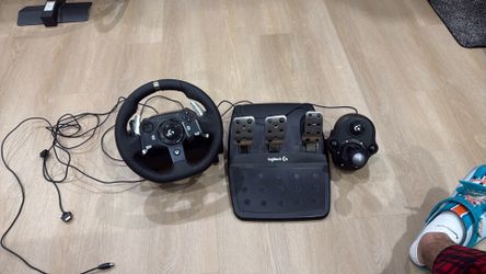 Logitech G920 Steering Wheel Setup with Shifter (Xbox & PC)