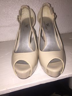 Beige heels