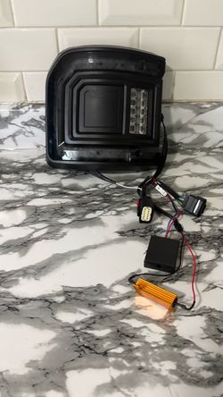 New right side tail light fit the 2020-2026 Jeep Gladiator JT.