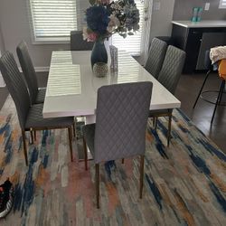 Dining Room Table Set 