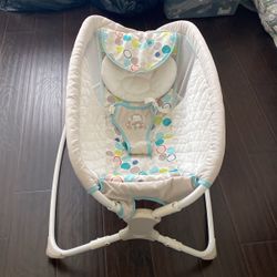 Ingenuity Baby rocker