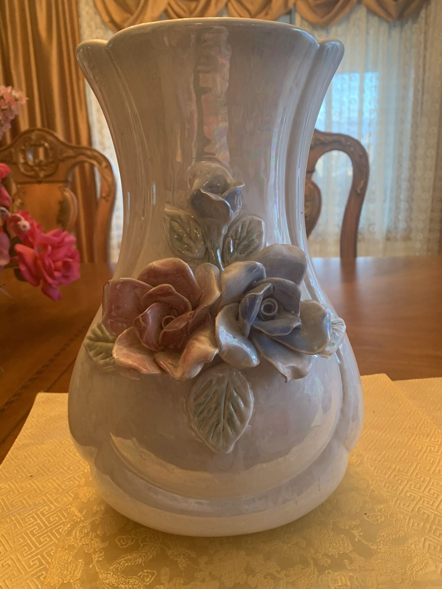 Petra Ceramic Vase 13”x9”, artificial flowers included