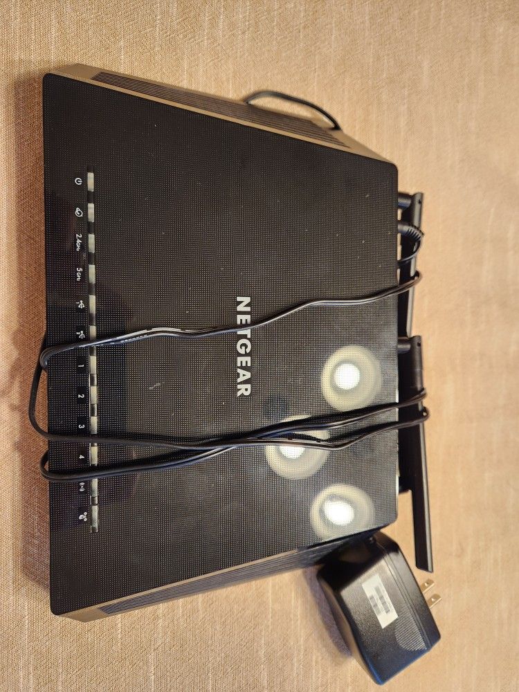 Net gear AC1750 WiFi Router