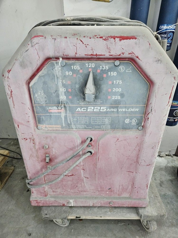 Lincoln ARC Welder 225