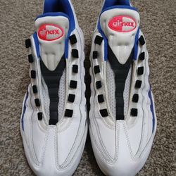 (NIKE AIR MAX 95) MEN SIZE 10 - USED - CLEAN CONDITION) 