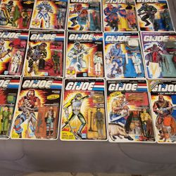 Collector seeking vintage old GI Joe toys dolls and action figures accessories 1960s 70s 80s g.i. Joes toy figure doll collector collectibles 
