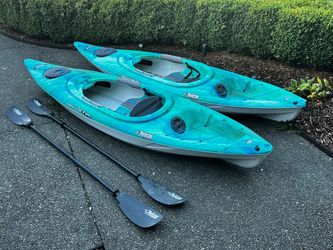 2 Pelican Odyssey 100x Kayaks