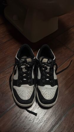 Nike panda dunks