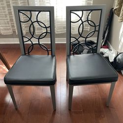 Modern Dining Chairs (Set of 2) – Black Cushion & Stylish Back Design