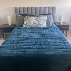 Queen Bed With Two Matching Side Tables