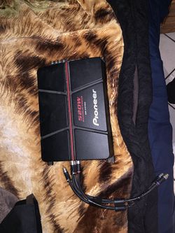 Pioneer amp 520 w speaker amp!