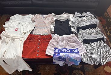 Cute Girls Clothing Size XS 4/5 Billabong, Nike,  Cat & Jack, Full Tilt, Art Class-
