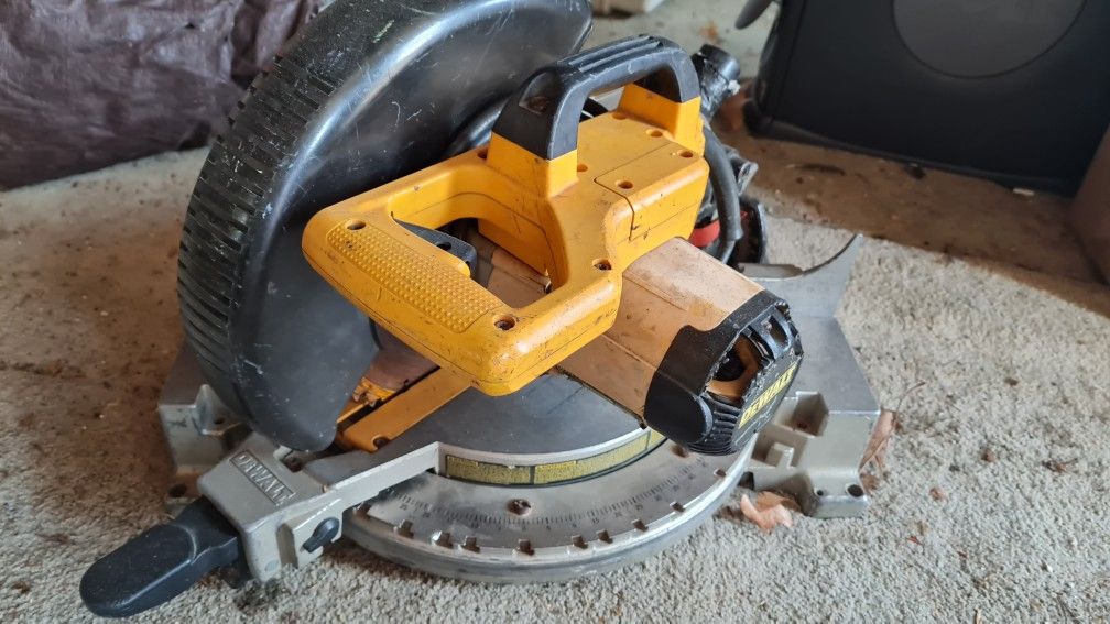 Dewalt Miter Saw