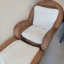 Wicker Chair With Ottoman 