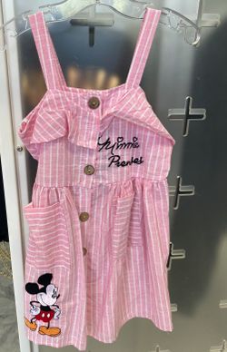 Girls dress made in Turkey size 3-4,4-5 years