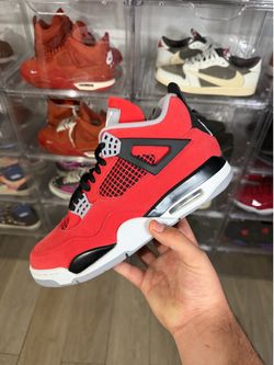 NEW Sz 10.5 Toro 4s (2026)