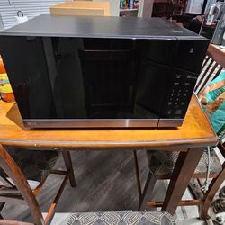 LG Microwave