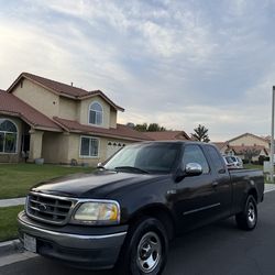 2002 Ford F150 Truck