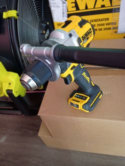 DEWALT 20V MAX Brushless Cordless Drill