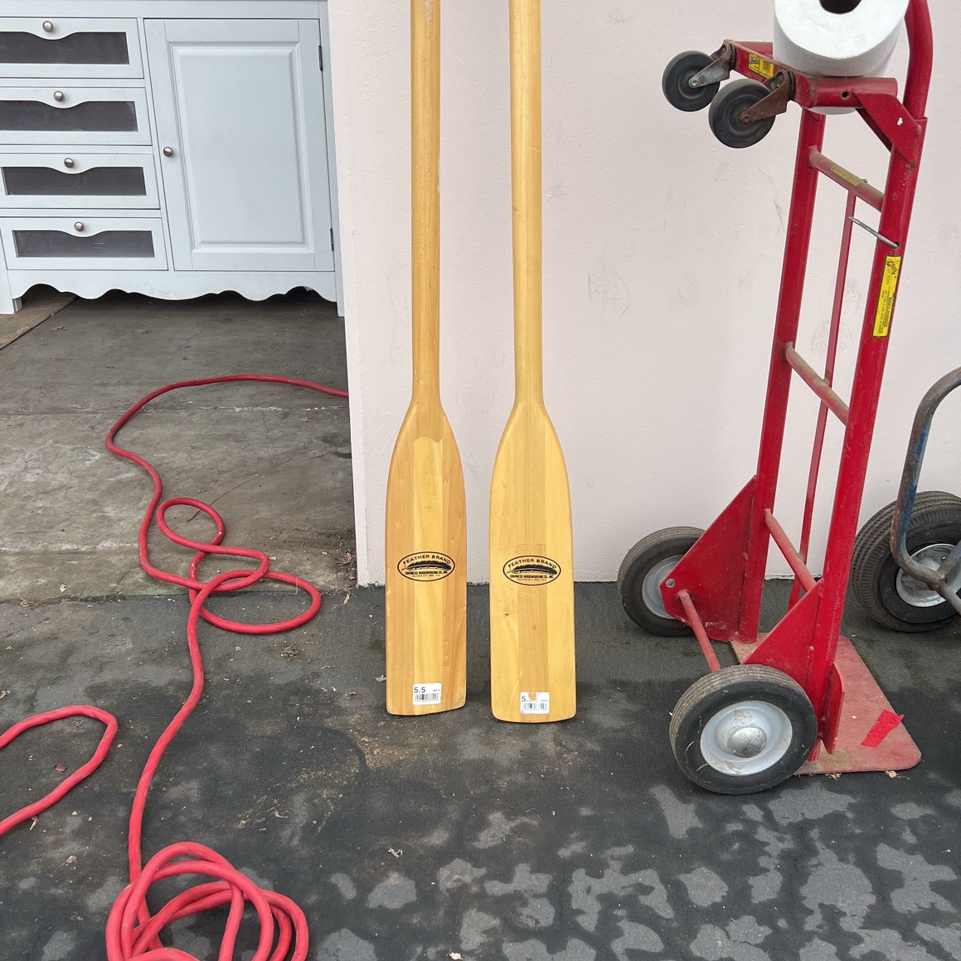 2 Feather Brand Oars 5.5
