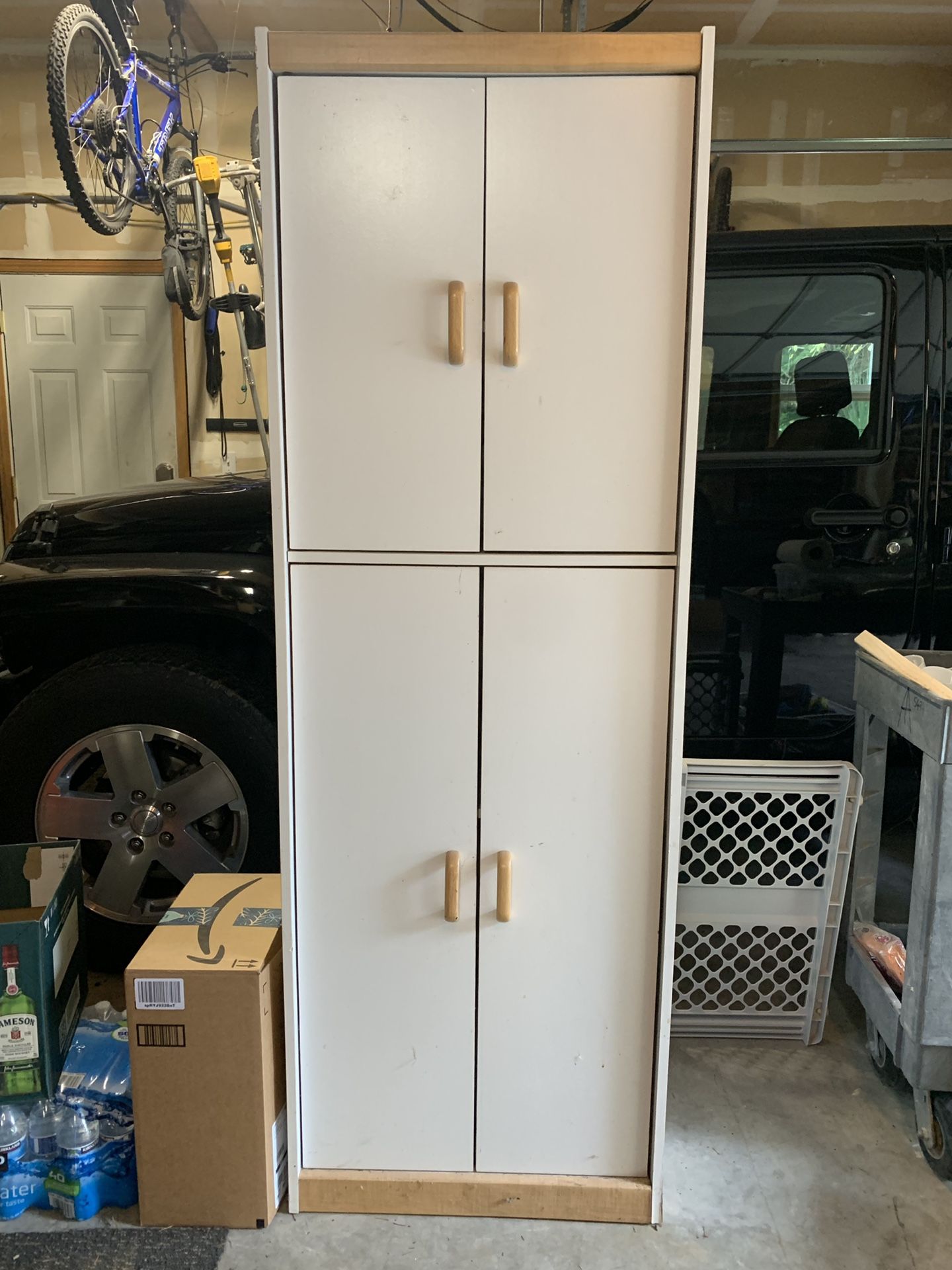 Storage shelving cabinet