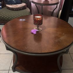 Center & End Tables 