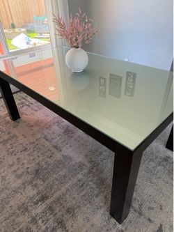 Glass top dining room table