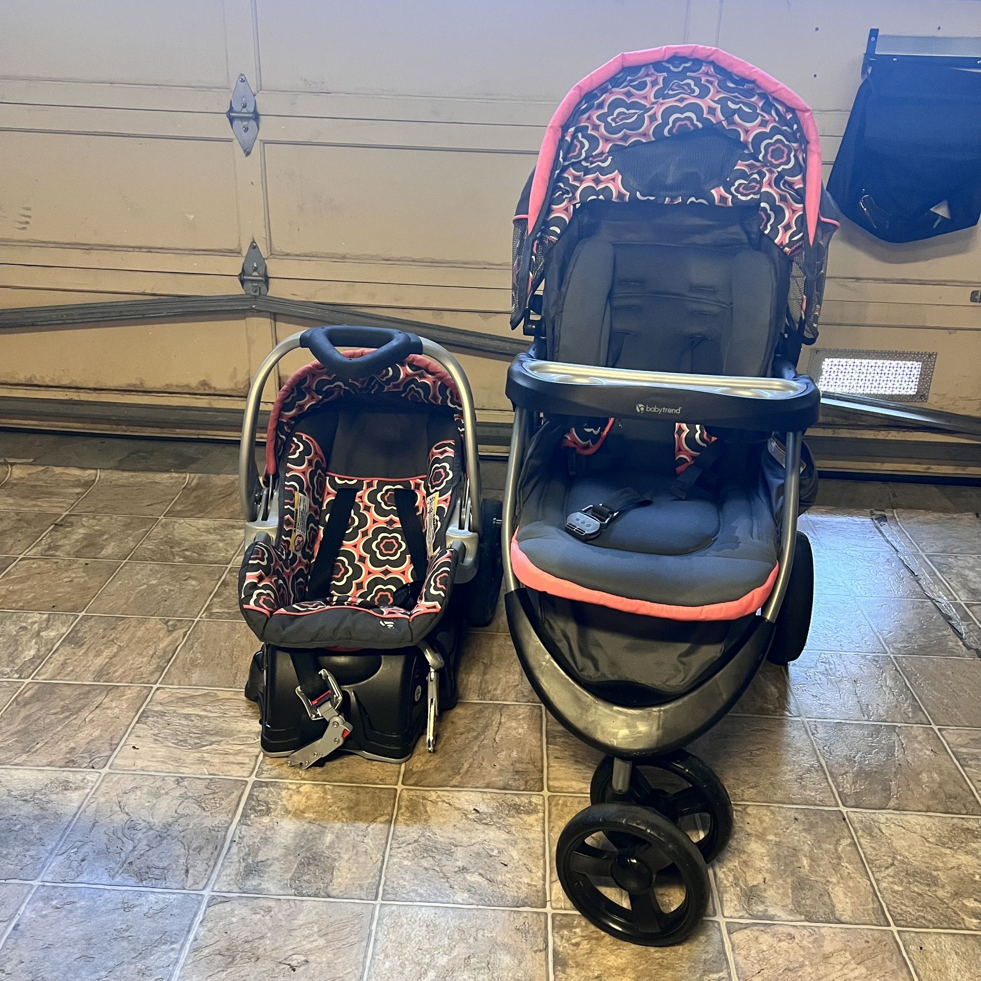 Babytrend Stroller Set With Car Seat And Base