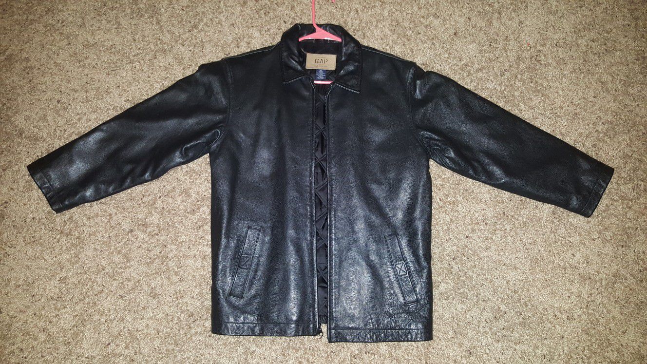 Ladys "XL" Leather coat by GAP 